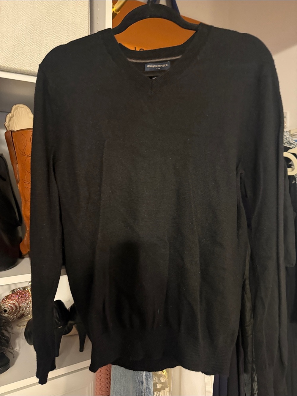 Banana Republic Men’s Black V-Neck Wool Blend Sweater